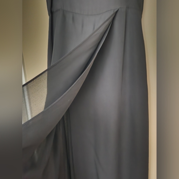 Banana Republic 100% Silk Sleeveless Layered Maxi Dress ~BLACK ~SIZE 2 - Picture 3 of 12